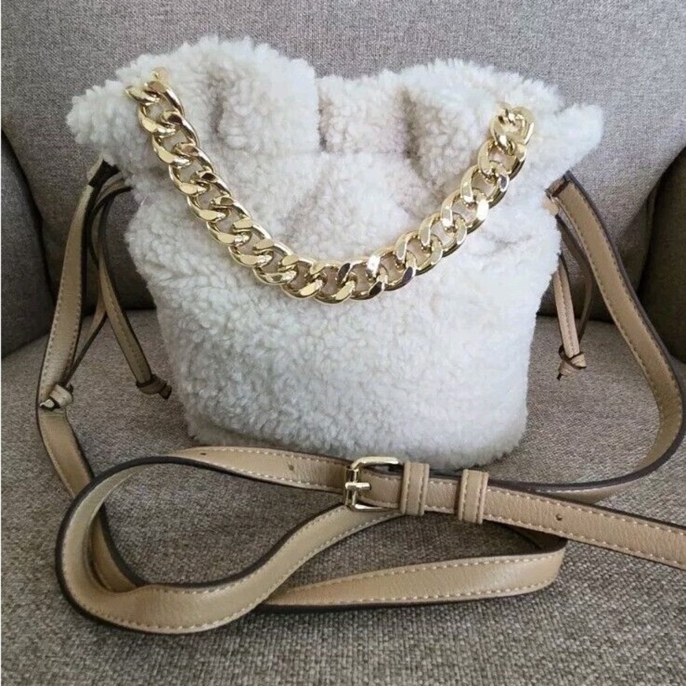 Kelly & Katie Sherpa Bucket Bag